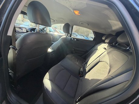 Kia Xceed CONNECT ISG 12