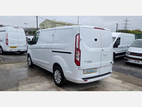 Ford Transit Custom LIMITED 300 L1 H1 2.0 TDCI 130ps EU6 SWB 3