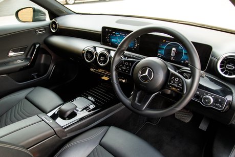 Mercedes-Benz A Class A 180 SE EXECUTIVE