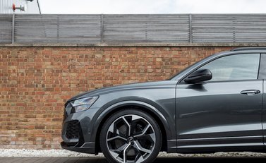 Audi RS Q8 Vorsprung 27