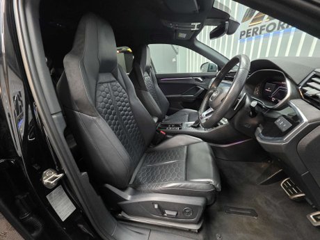 Audi RS Q3 2.5 TFSI SUV 5dr Petrol S Tronic quattro Euro 6 (s/s) (400 ps) 4