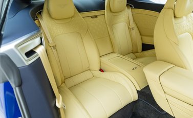 Bentley Continental GT W12 16