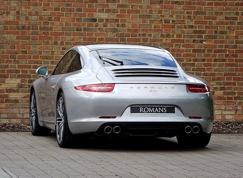 Porsche 911 (991) Carrera 19