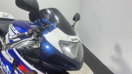 Suzuki GSX-R GSXR 750 2003 K3 25K NEEDS TIDY PROJECT 750CC SPORTS BIKE 26