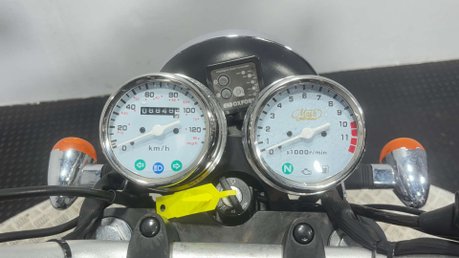 Mash Black SEVEN 125 2019 5K GOOD RUNNING CAFE RACER RETRO PROJECT BIKE 125CC 16