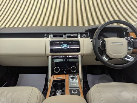 Land Rover Range Rover 3.0 Range Rover Autobiography Auto 4WD 5dr 2