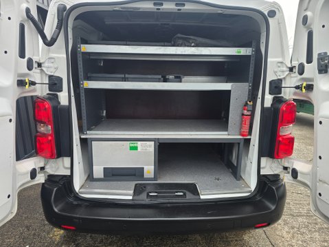 Peugeot Expert BLUE HDI PROFESSIONAL STANDARD 7