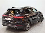 Porsche Cayenne 2.9T V6 S SUV 5dr Petrol TiptronicS 4WD Euro 6 (s/s) (440 ps) 25