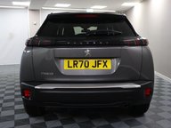 Peugeot 2008 PURETECH S/S ALLURE PREMIUM 8