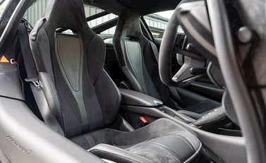 McLaren 720S Performance 14