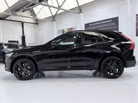 Volvo XC60 B5 ULTRA BLACK EDITION AWD 10
