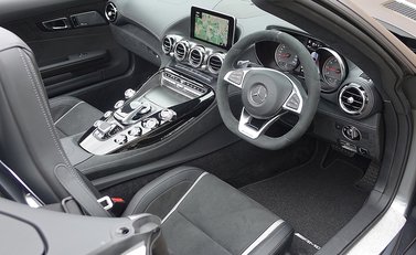 Mercedes-Benz Amg GT GT C Roadster 13