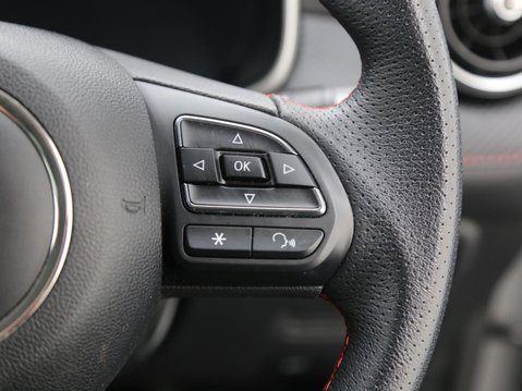 MG ZS 1.5 VTi-TECH Exclusive Euro 6 (s/s) 5dr 12