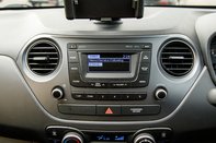 Hyundai i10 PREMIUM 26