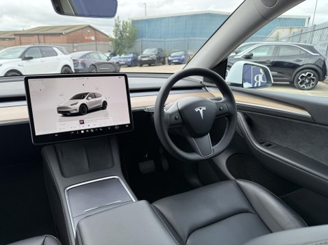 Tesla Model Y SUV 5dr Electric Auto RWD (346 ps) 29