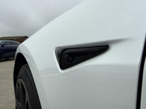 Tesla Model 3 (Dual Motor) Long Range Saloon 4dr Electric Auto 4WDE (346 ps) 45