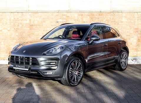 Porsche Macan Turbo 6