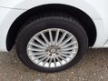 Mercedes-Benz V Class 2.2 V220d BlueTEC SE MPV 5dr Diesel G-Tronic+ Euro 6 (s/s) 7 Seat (163 ps) 20