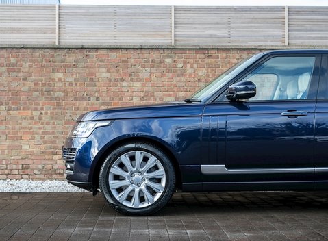 Land Rover Range Rover 4.4 SDV8 Autobiography 26