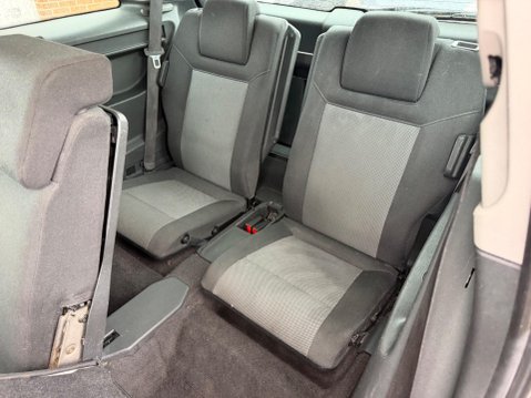 Vauxhall Zafira 1.7 CDTi ecoFLEX Design Euro 5 5dr (SNav) 14