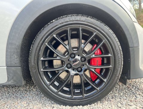 Mini Hatch 1.6 John Cooper Works 3dr 13