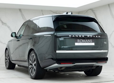 Land Rover Range Rover P440e Autobiography LWB PHEV 3