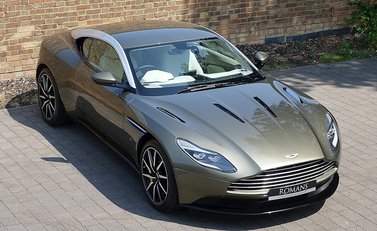 Aston Martin DB11 20