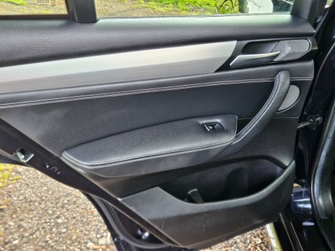 BMW X4 XDRIVE20D M SPORT 24