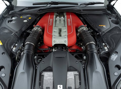 Ferrari 812 Superfast 29