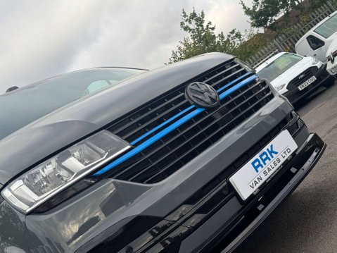 Volkswagen Transporter 2.0 TDI T30 Highline Kombi Double Cab 5dr Diesel DSG FWD SWB Euro 6 (s/s) ( 11