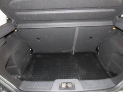 Ford Fiesta ZETEC 9