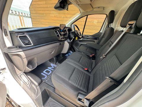 Ford Transit Custom 2.0 Transit Custom 300 Limited EcoBlue 5dr 28