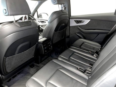 Audi Q7 3.0 TDI V6 45 S line SUV 5dr Diesel Tiptronic quattro Euro 6 (s/s) (231 ps) 20