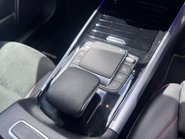 Mercedes-Benz GLB GLB 220 D 4MATIC AMG LINE PREMIUM PLUS 18