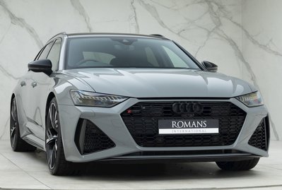 Audi RS6 Avant Carbon Black