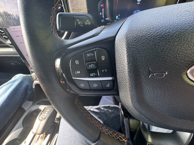 Ford Ranger Wildtrak X | Auto | 2 LT | (SOLD CM) Double Cab | Sensors | Camera | EURO 6 23
