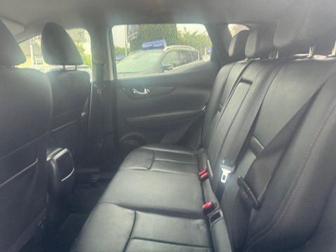 Nissan Qashqai 1.5 dCi Tekna 2WD Euro 6 (s/s) 5dr 28