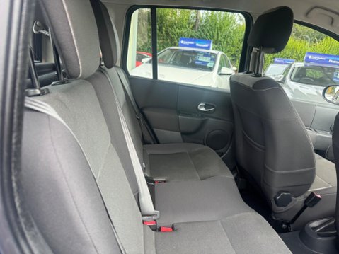 Renault Grand Modus 1.6 VVT Dynamique Auto Euro 4 5dr 19