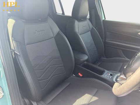 Jeep Avenger 1.2 e-Hybrid Summit SUV 5dr Petrol Hybrid e-DCT Euro 6 (s/s) (100 ps) 1 Own 11