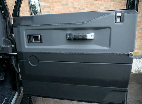 Land Rover Defender 90 Autobiography Edition 20