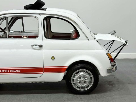 Fiat 500 595 ABARTH 17