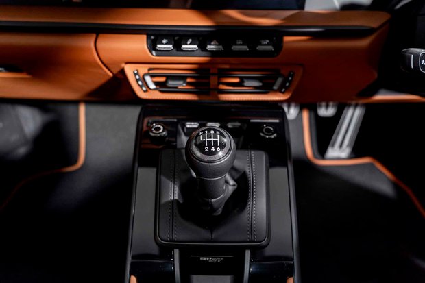 Porsche 911 S/T. NOW SOLD. SIMILAR REQUIRED. PLEASE CALL 01903 254800. 4