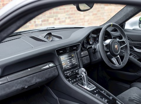 Porsche 911 (991) GT3 RS 13