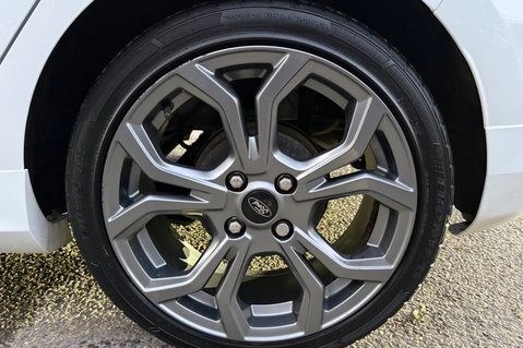 Ford Fiesta ST-LINE EDITION - 2 OWNERS - APPLE CAR PLAY - SERVICE HISTORY 47