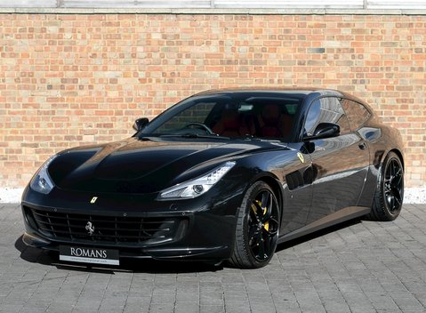 Ferrari GTC4 Lusso 6
