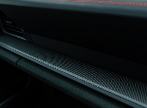 Porsche 911 Carrera 4 GTS (992) 22