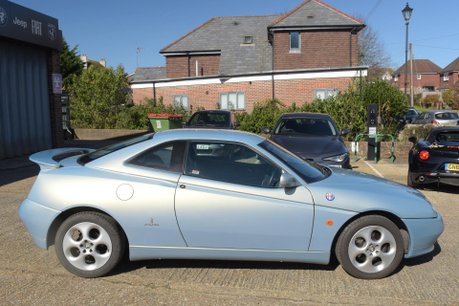 Alfa Romeo GTV T.Spark 16V Lusso 10