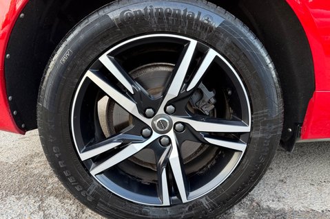 Volvo XC60 T5 R-DESIGN AWD - RARE COLOUR - VOLVO SERVICE HISTORY 53