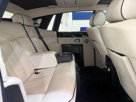 Rolls-Royce Phantom 6.7 V12 Saloon 4dr Petrol Auto Euro 5 (453 bhp) 53