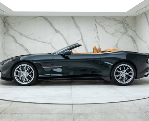 Aston Martin Vanquish Volante 